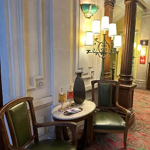 Langlois Hotel