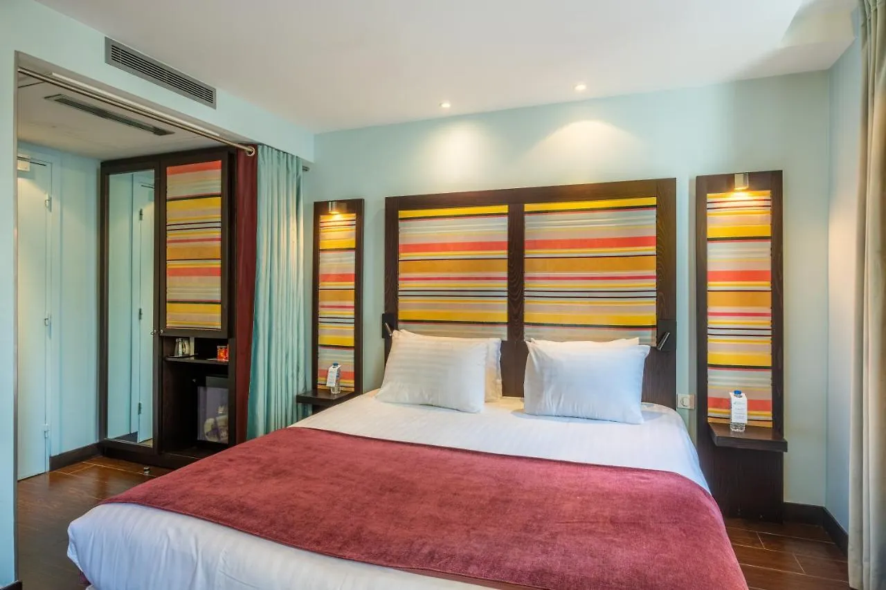 Hotel Casimir Paris