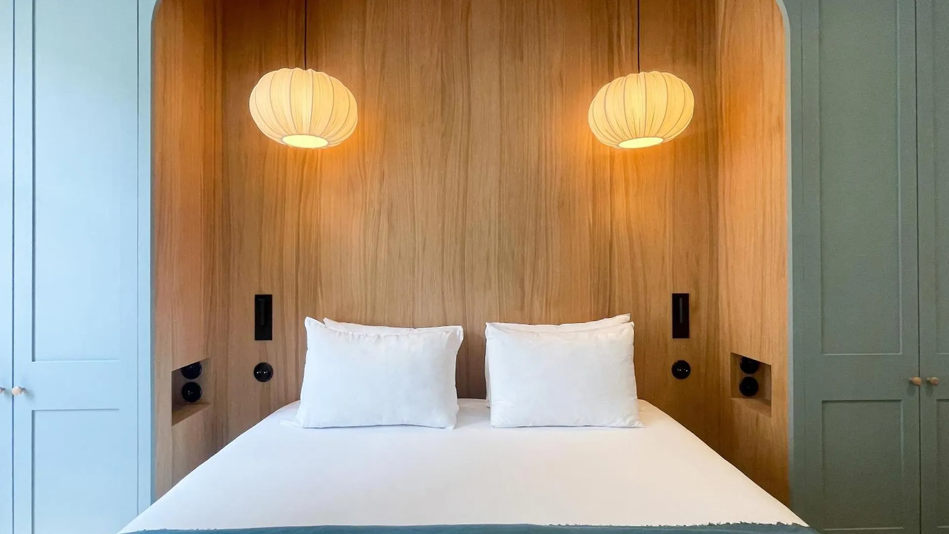 Hotel Casimir Paris France