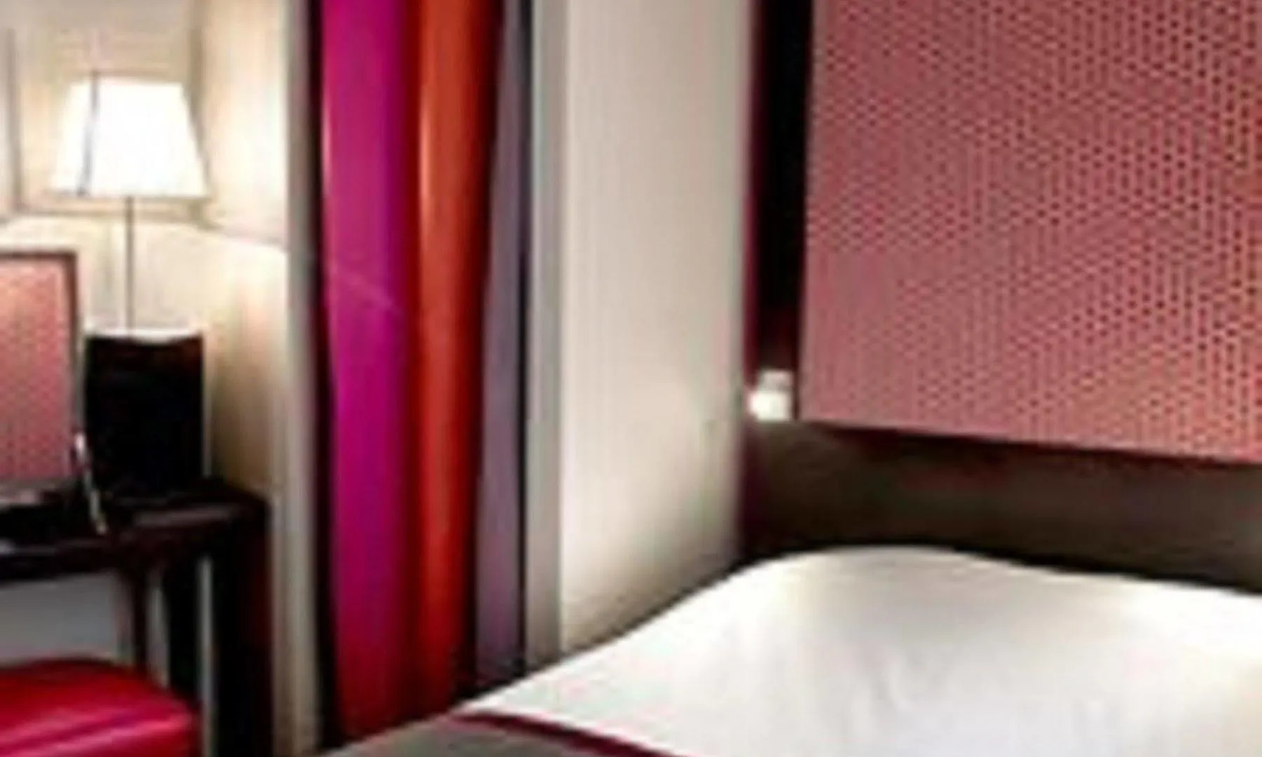 ***  Hotel Casimir Paris Frankreich