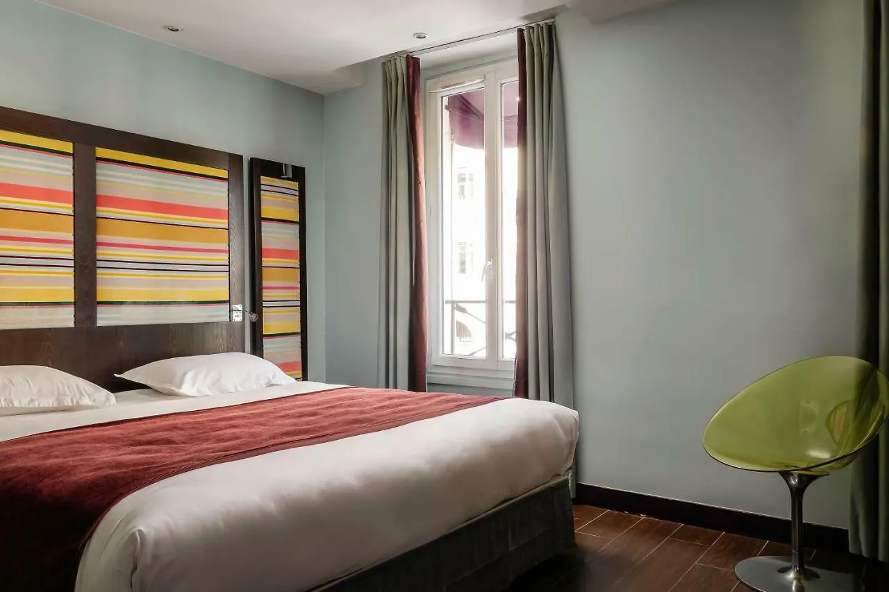 Hotel Casimir Paris 3*,